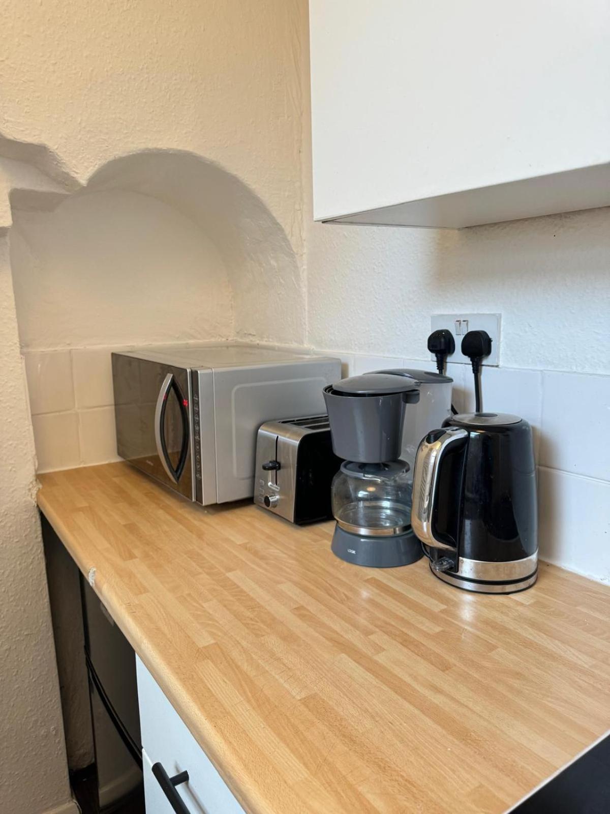 Comfy & Well-located 2br - Walthamstow * Londra