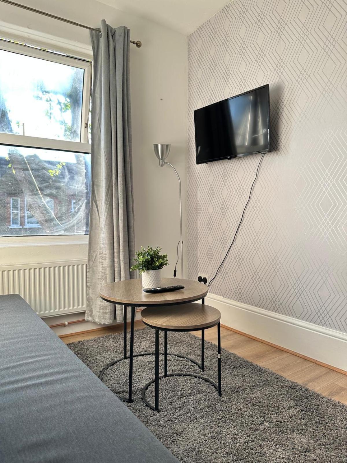 Comfy & Well-located 2br - Walthamstow