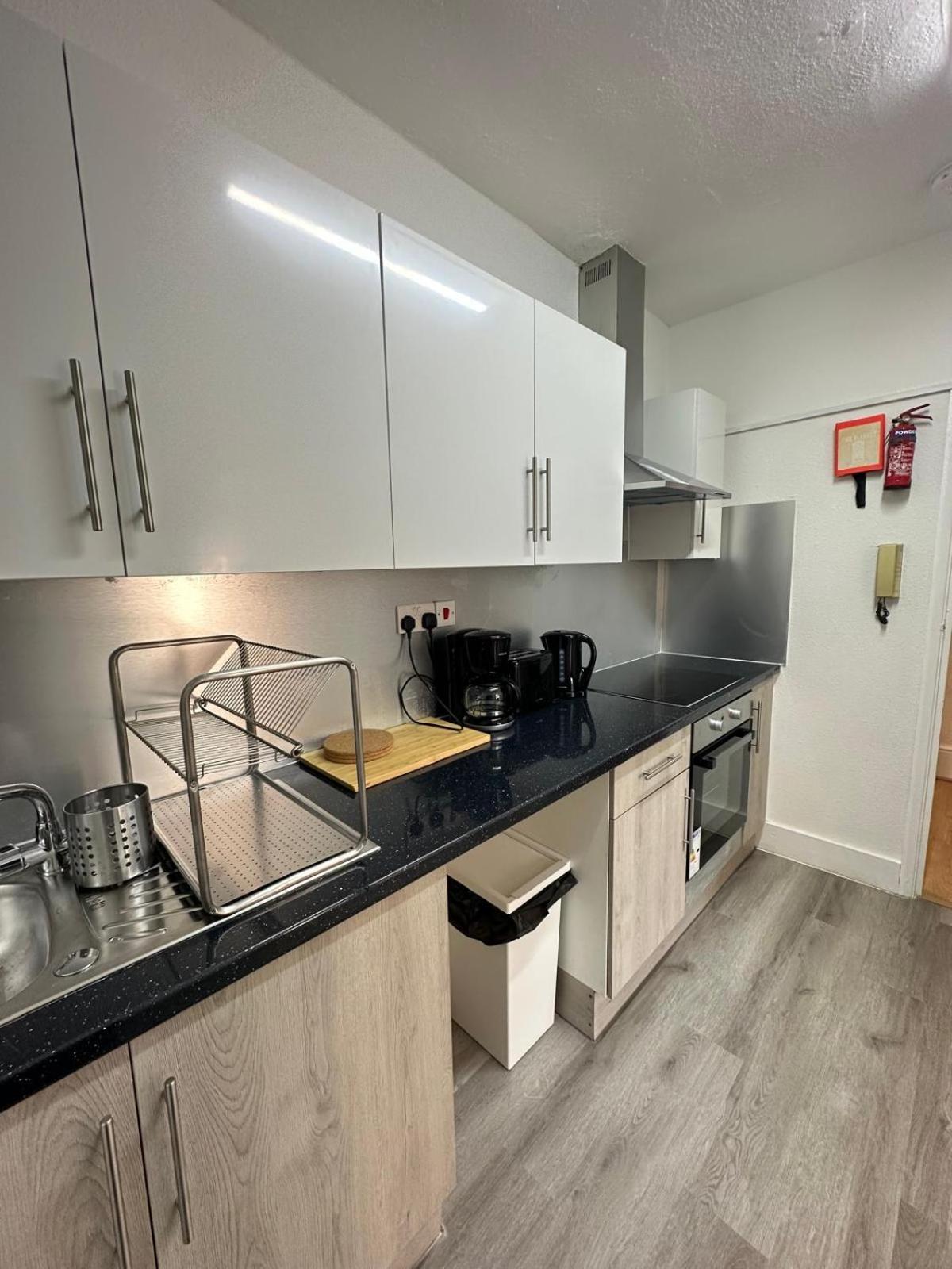 Comfy & Well-located 2br - Walthamstow Appartamento *