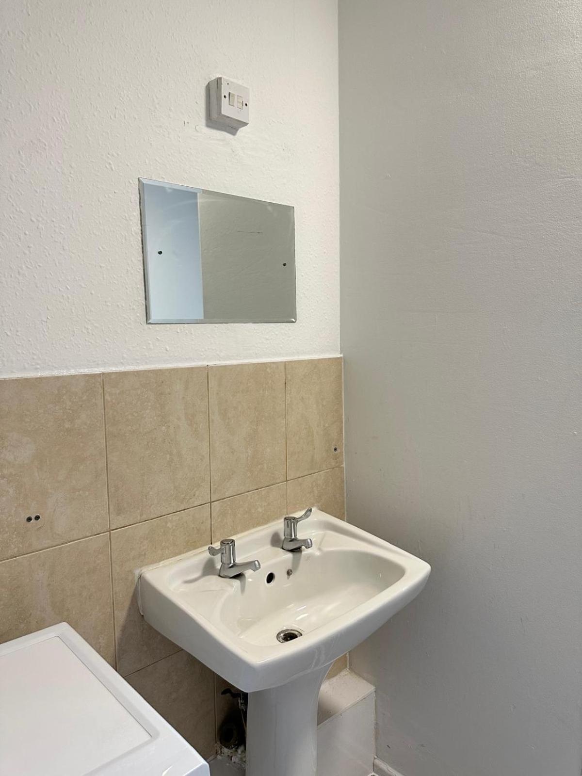Comfy & Well-located 2br - Walthamstow London